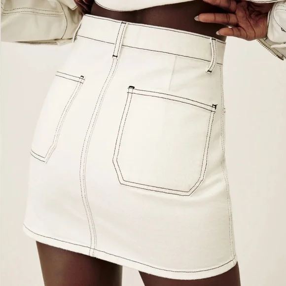 Brand Reformation Size 25 Color Vintage White